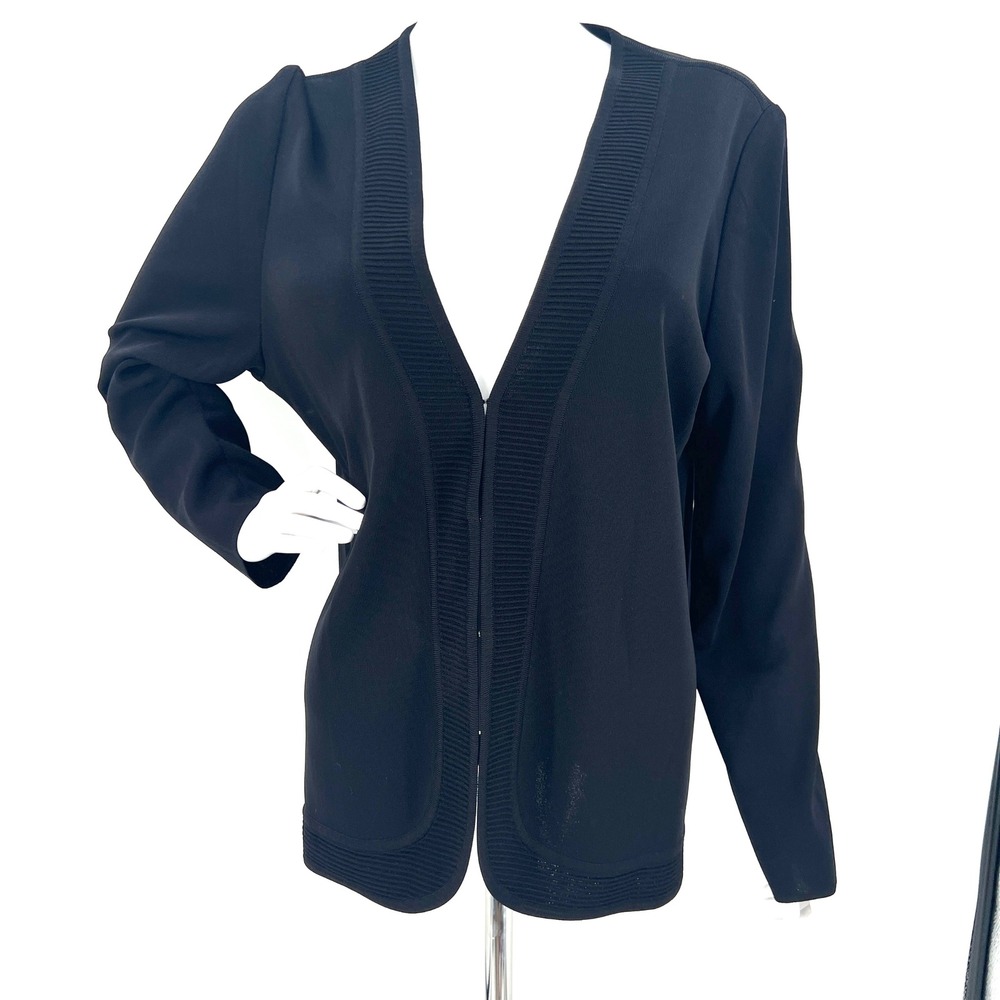 MISOOK Black Knit Cardigan Simple‎ Classic Travel Elegant Size L / XL Minimalist